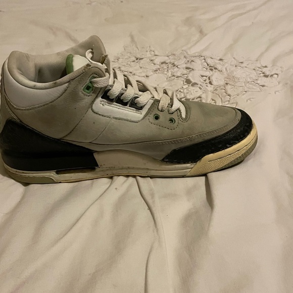 2018 Air Jordan 3 Retro Chlorophyll Green Gray Shoes - Picture 3 of 6